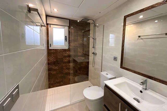 3 Zimmer Villa zu verkaufen in Lo Pagan, San Pedro del Pinatar mit Pool Garage - 357.000 € (Ref: 10139281)