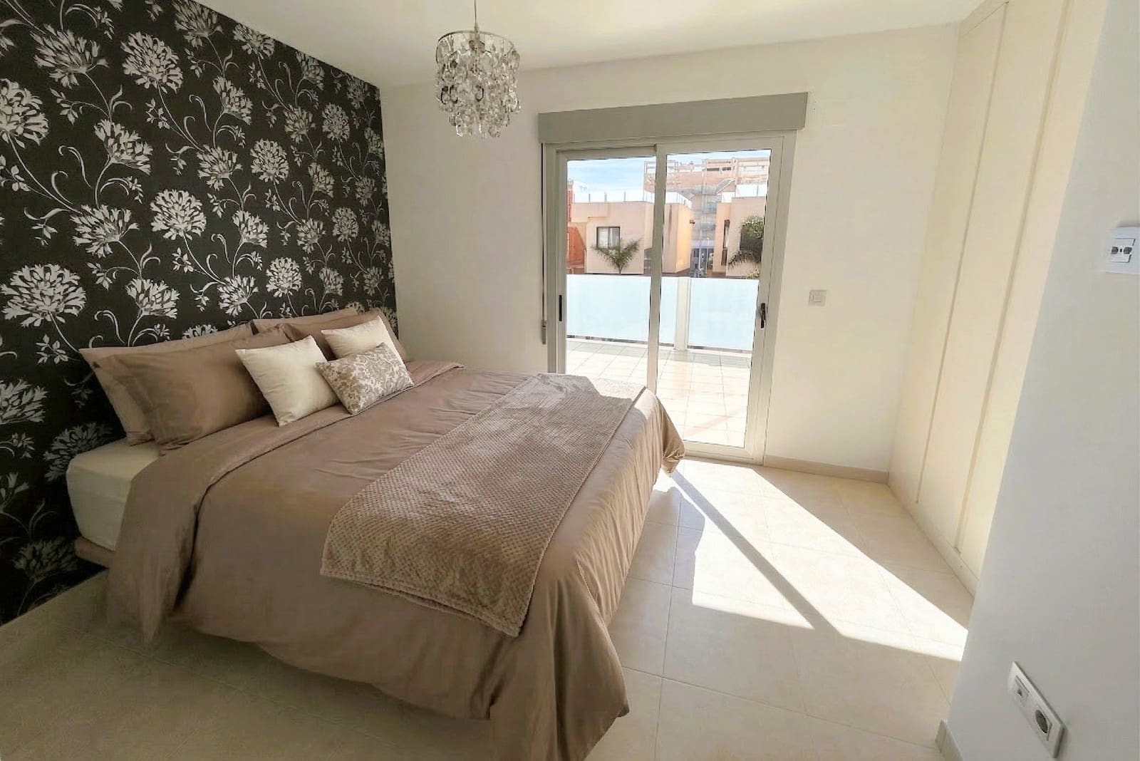 3 chambre Villa/Maison à vendre à Lo Pagan avec piscine garage - 357 000 € (Ref: 10139281)