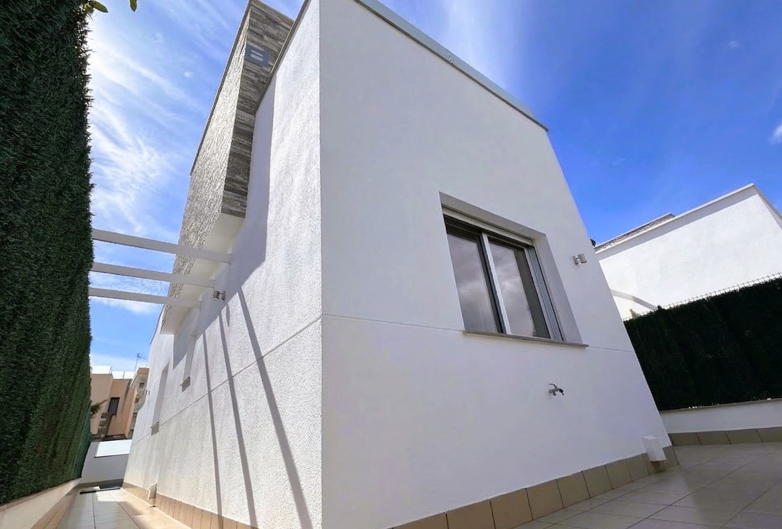3 chambre Villa/Maison à vendre à Lo Pagan avec piscine garage - 357 000 € (Ref: 10139281)
