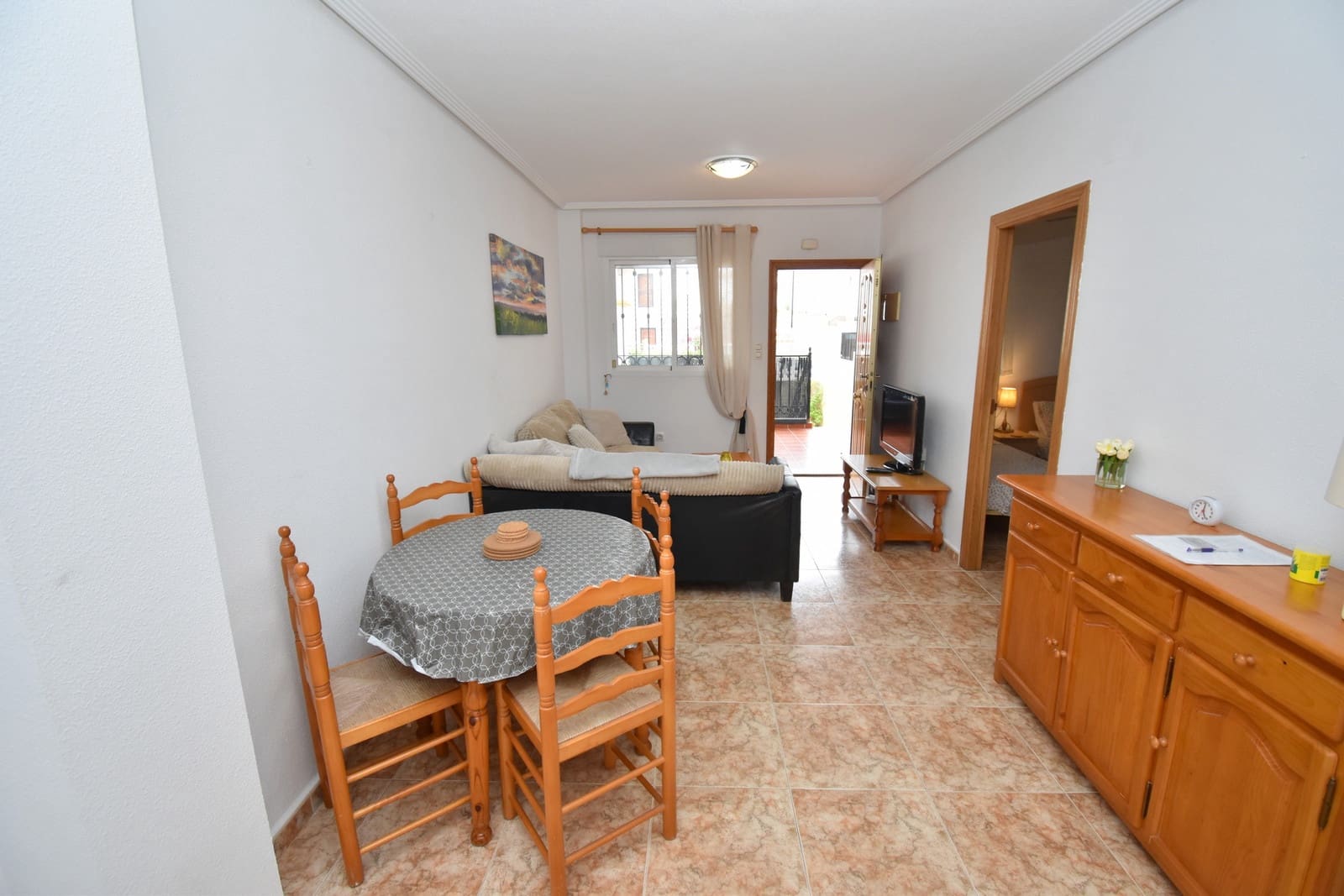 2 soveværelse Lejlighed til salg i Punta Prima med swimmingpool - € 145.000 (Ref: 10139283)