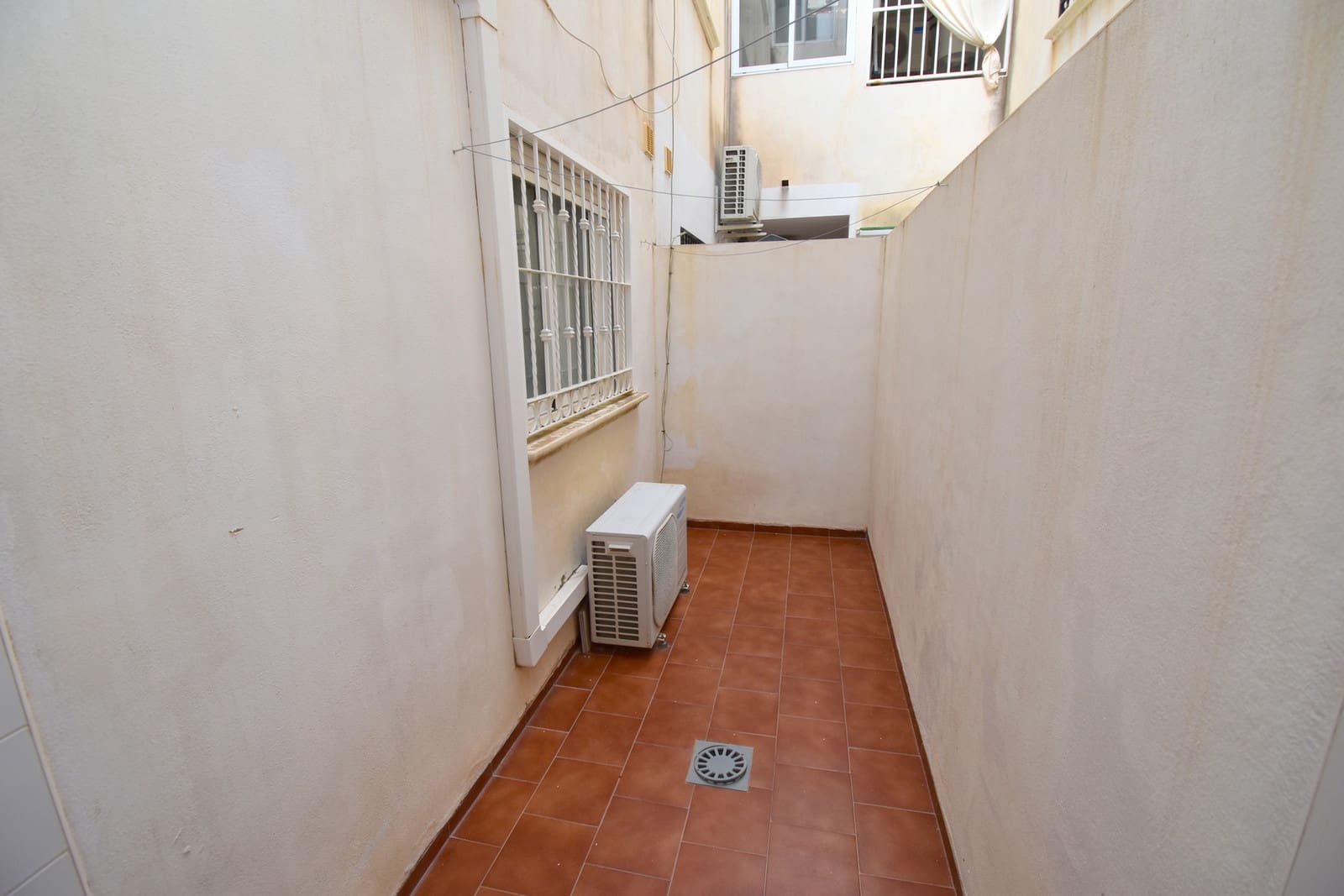 2 soveværelse Lejlighed til salg i Punta Prima med swimmingpool - € 145.000 (Ref: 10139283)
