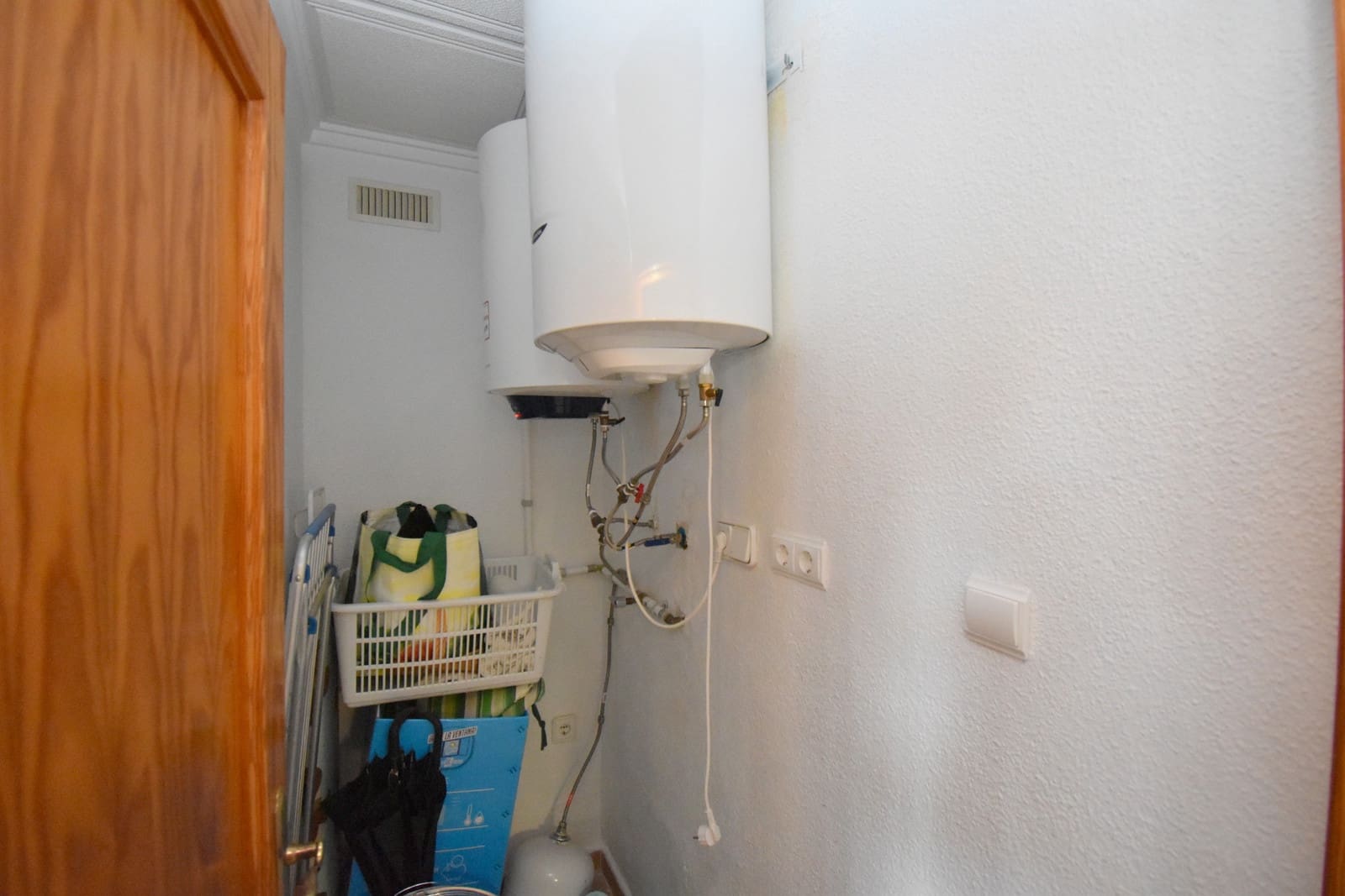 6 soverom Villa til salgs i Los Dolses med svømmebasseng garasje - € 475 000 (Ref: 10141732)