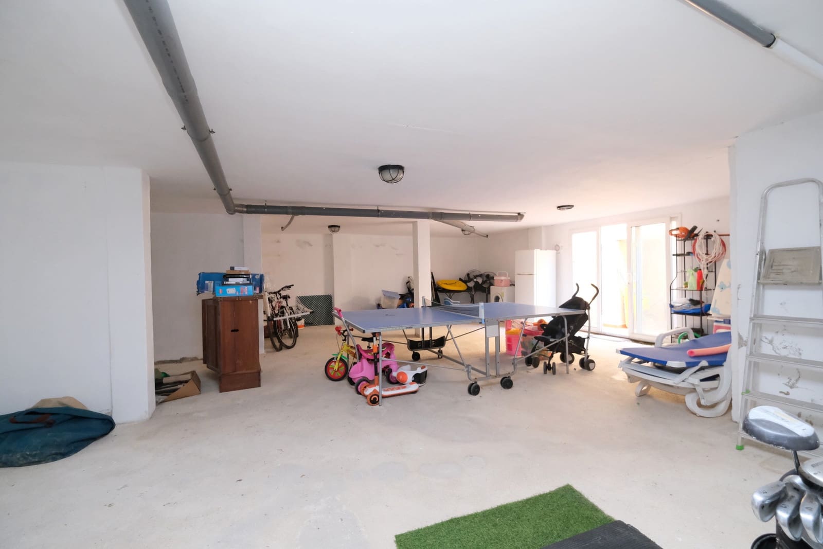 3 bedroom Villa for sale in Villamartin with pool - € 395,000 (Ref: 10141733)