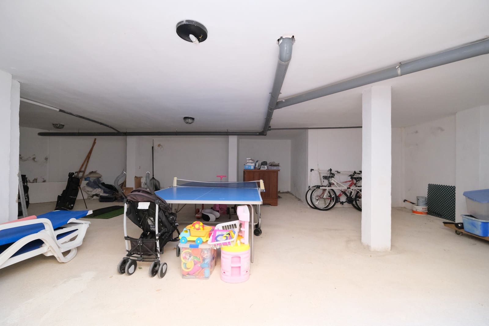 3 bedroom Villa for sale in Villamartin with pool - € 395,000 (Ref: 10141733)