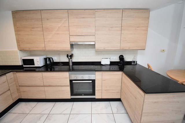 2 sovrum Lägenhet till salu i La Zenia, Orihuela med pool garage - 215 000 € (Ref: 10146321)