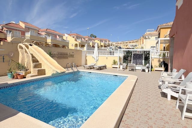 3 sovrum Villa till salu i Villamartin, Orihuela med pool garage - 399 000 € (Ref: 10148342)