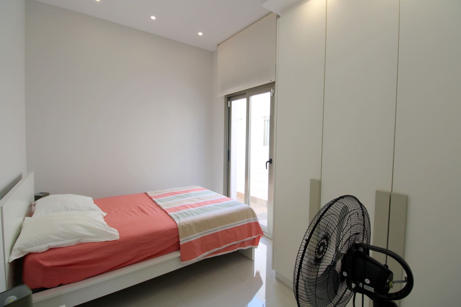 3 bedroom Villa for sale in Villamartin with pool garage - € 439,000 (Ref: 10150277)