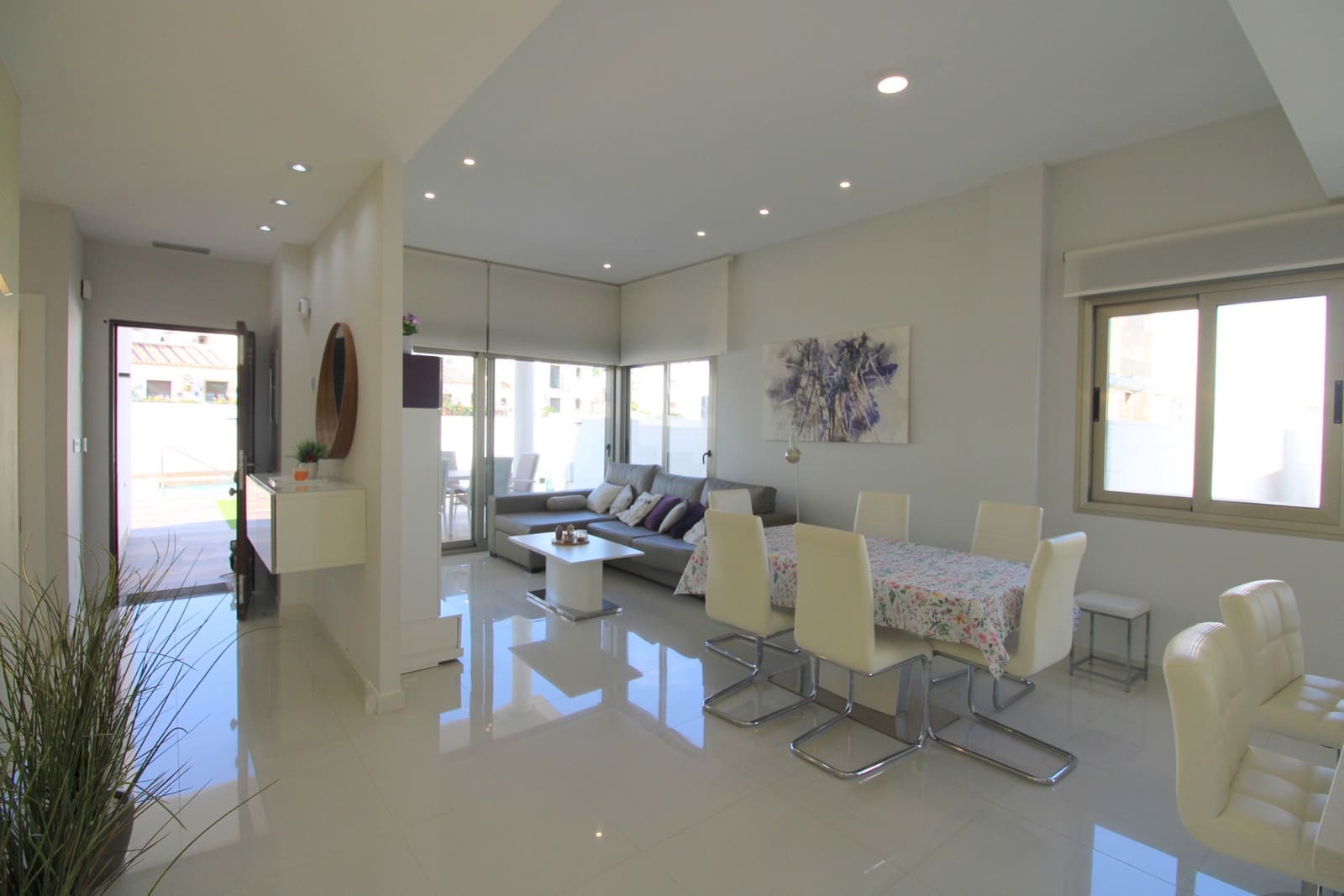 3 bedroom Villa for sale in Villamartin with pool garage - € 439,000 (Ref: 10150277)