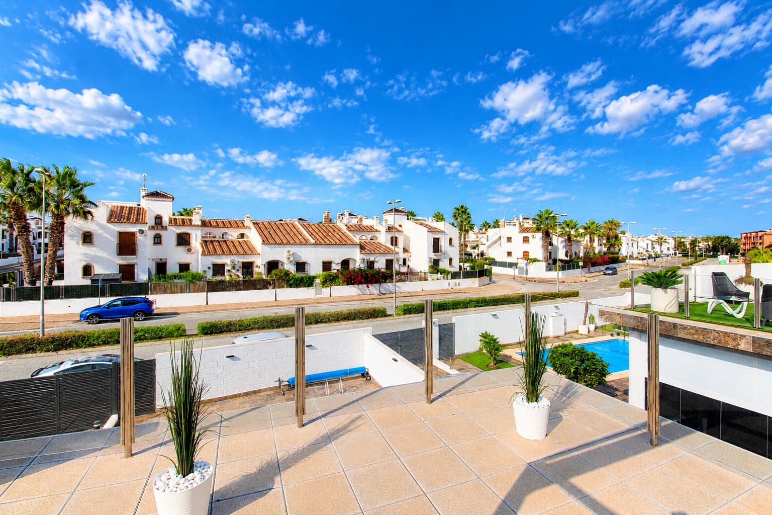 3 bedroom Villa for sale in Villamartin with pool garage - € 439,000 (Ref: 10150277)