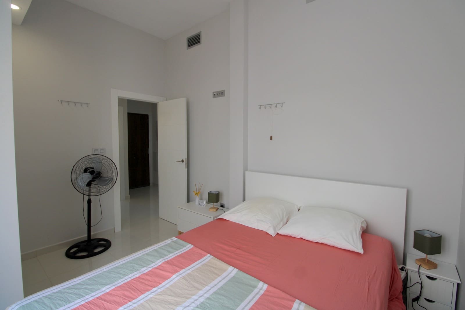 3 bedroom Villa for sale in Villamartin with pool garage - € 439,000 (Ref: 10150277)