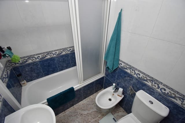 2 soveværelse Lejlighed til salg i Villamartin, Orihuela med swimmingpool garage - € 144.999 (Ref: 10157412)