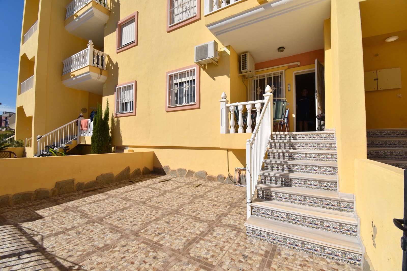 2 slaapkamer Appartement te koop in Villamartin met zwembad garage - € 144.999 (Ref: 10157412)