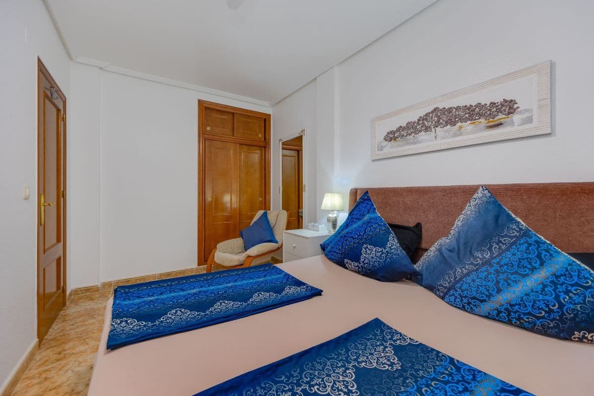 2 soverom Penthouse til salgs i Punta Prima med svømmebasseng - € 196 100 (Ref: 10159115)