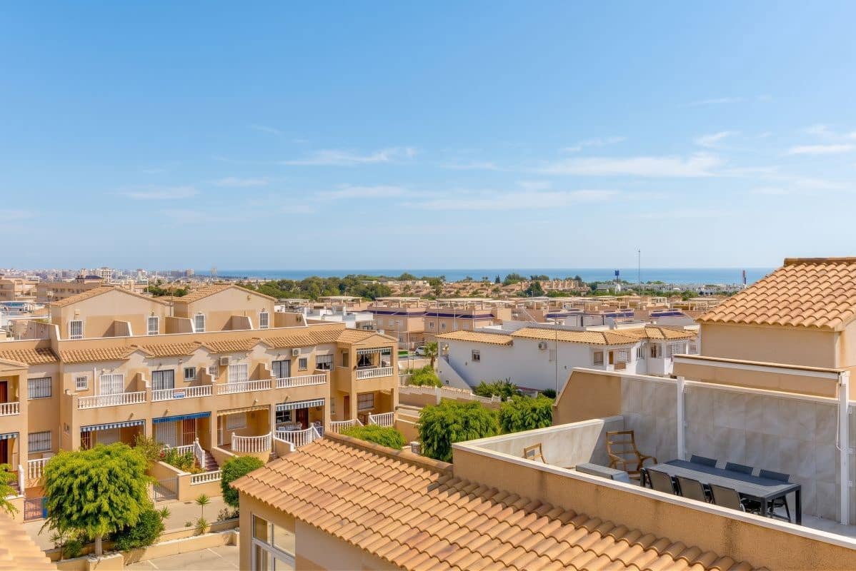2 soverom Penthouse til salgs i Punta Prima med svømmebasseng - € 196 100 (Ref: 10159115)