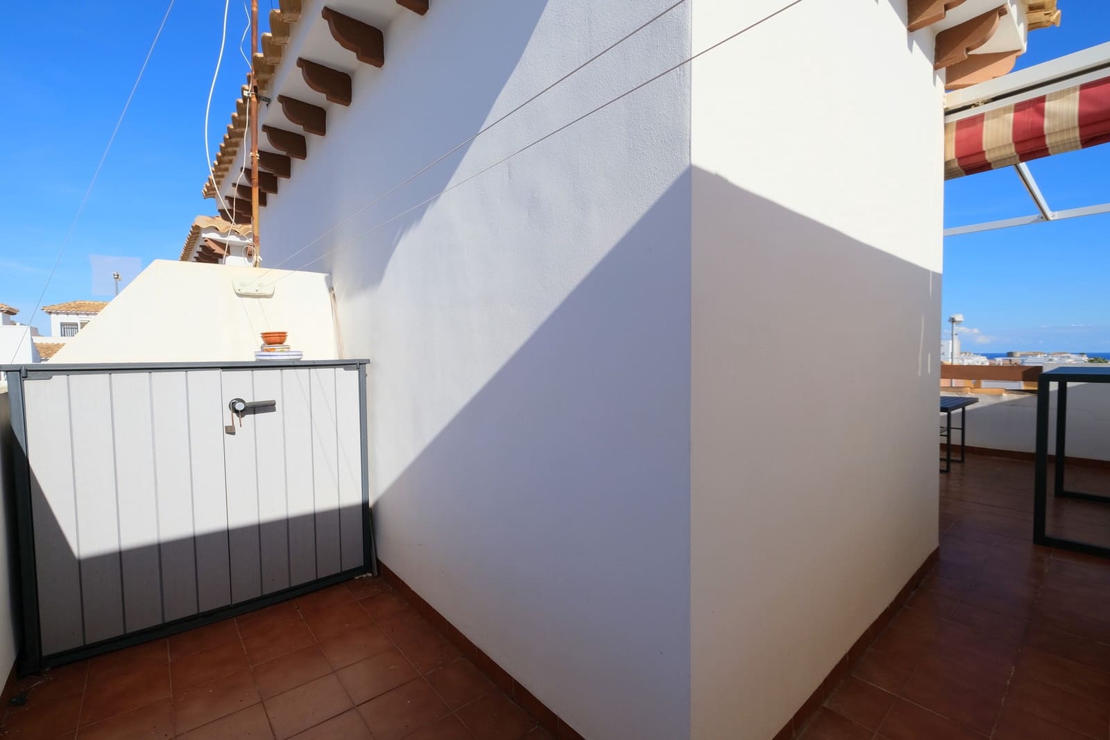 2 soverom Hus til salgs i Punta Prima med svømmebasseng garasje - € 195 000 (Ref: 10161053)