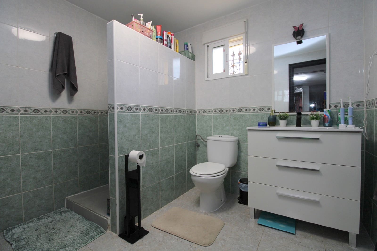 3 bedroom Villa for sale in Villamartin with pool garage - € 429,900 (Ref: 10161054)