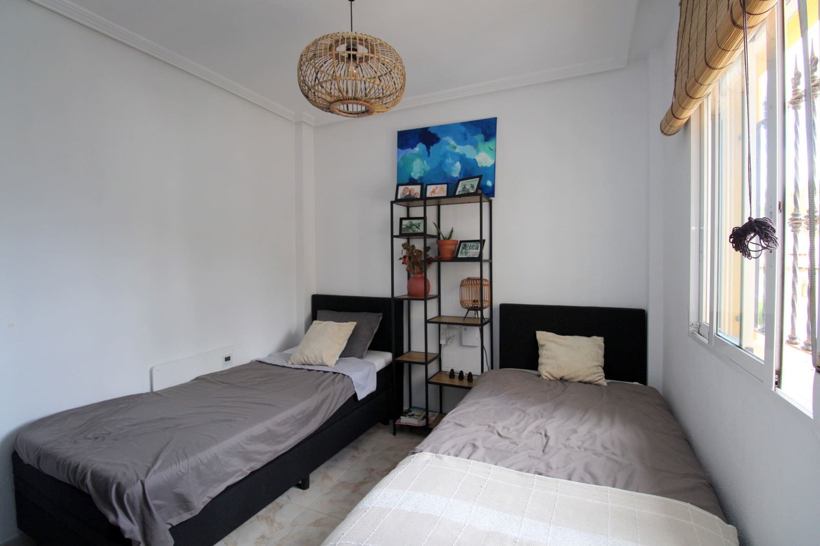 3 bedroom Villa for sale in Villamartin with pool garage - € 429,900 (Ref: 10161054)