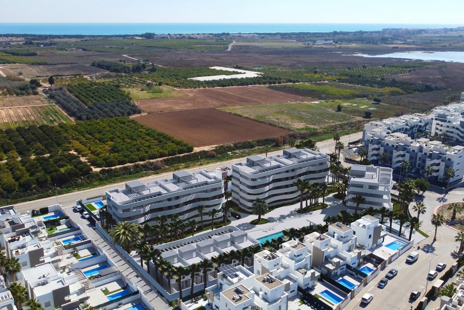3 bedroom Townhouse for sale in Guardamar del Segura with pool garage - € 364,900 (Ref: 10164238)