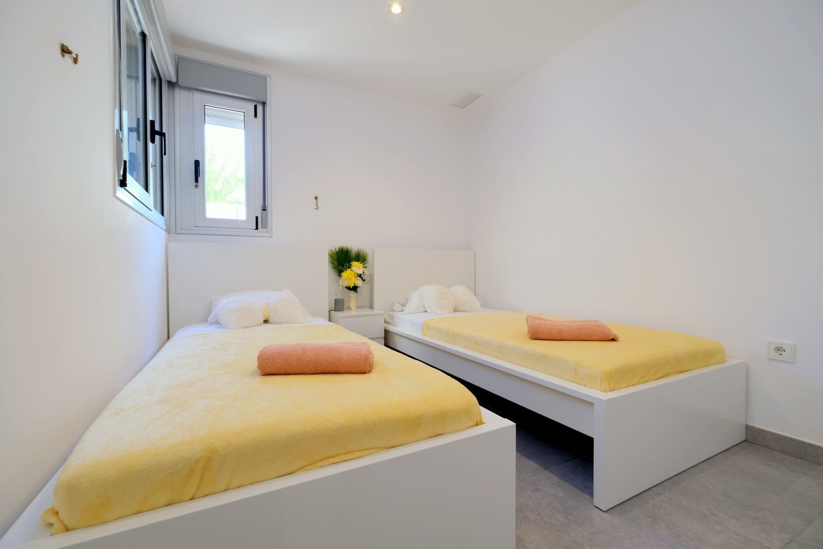 3 soveværelse Byhus til salg i Santiago de la Ribera med swimmingpool - € 275.000 (Ref: 10168255)