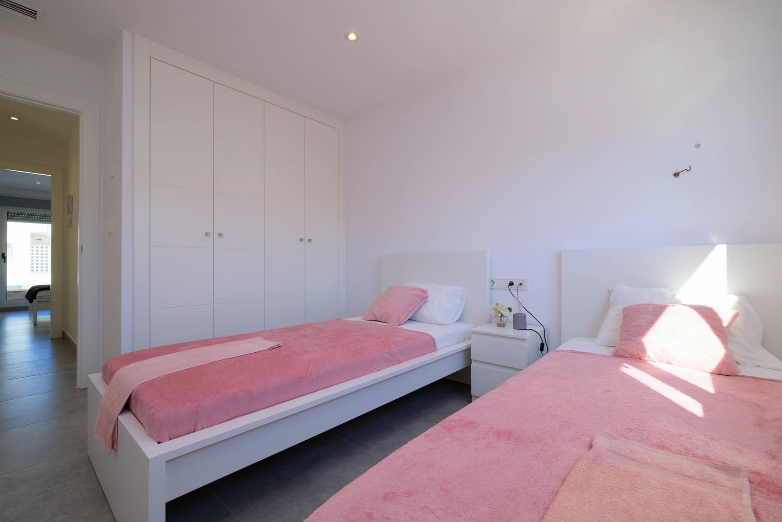 3 soveværelse Byhus til salg i Santiago de la Ribera med swimmingpool - € 275.000 (Ref: 10168255)