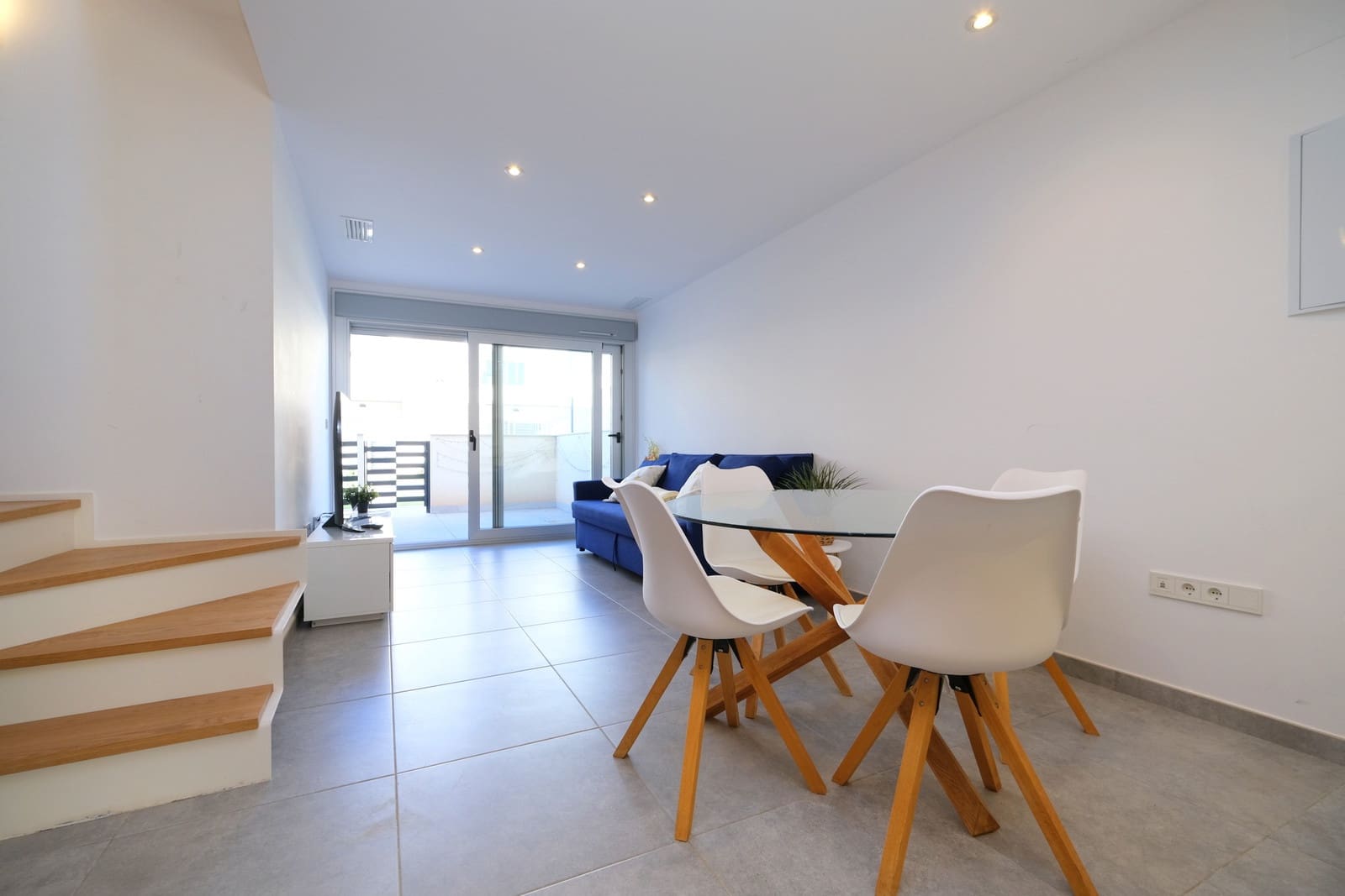 3 soveværelse Byhus til salg i Santiago de la Ribera med swimmingpool - € 275.000 (Ref: 10168255)