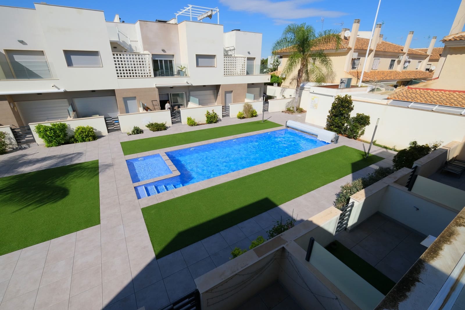 3 soveværelse Byhus til salg i Santiago de la Ribera med swimmingpool - € 275.000 (Ref: 10168255)