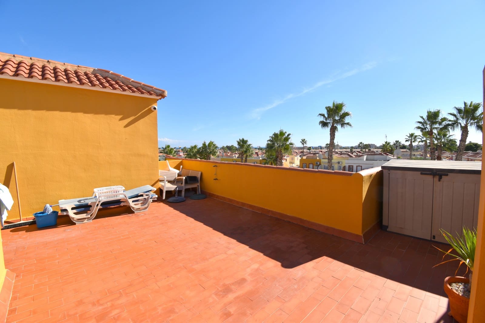 2 bedroom Penthouse for sale in Cabo Roig with pool garage - € 159,995 (Ref: 10173351)
