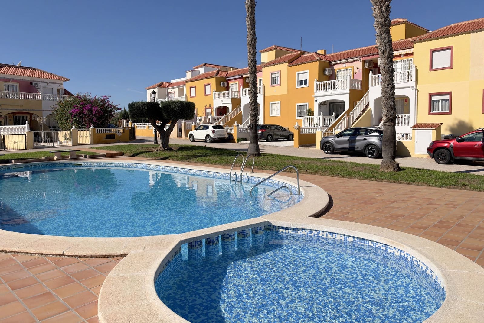 2 bedroom Penthouse for sale in Cabo Roig with pool garage - € 159,995 (Ref: 10173351)