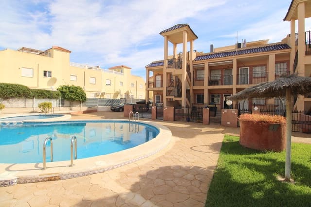 2 soverom Leilighet til salgs i La Zenia, Orihuela med svømmebasseng garasje - € 168 000 (Ref: 10173352)