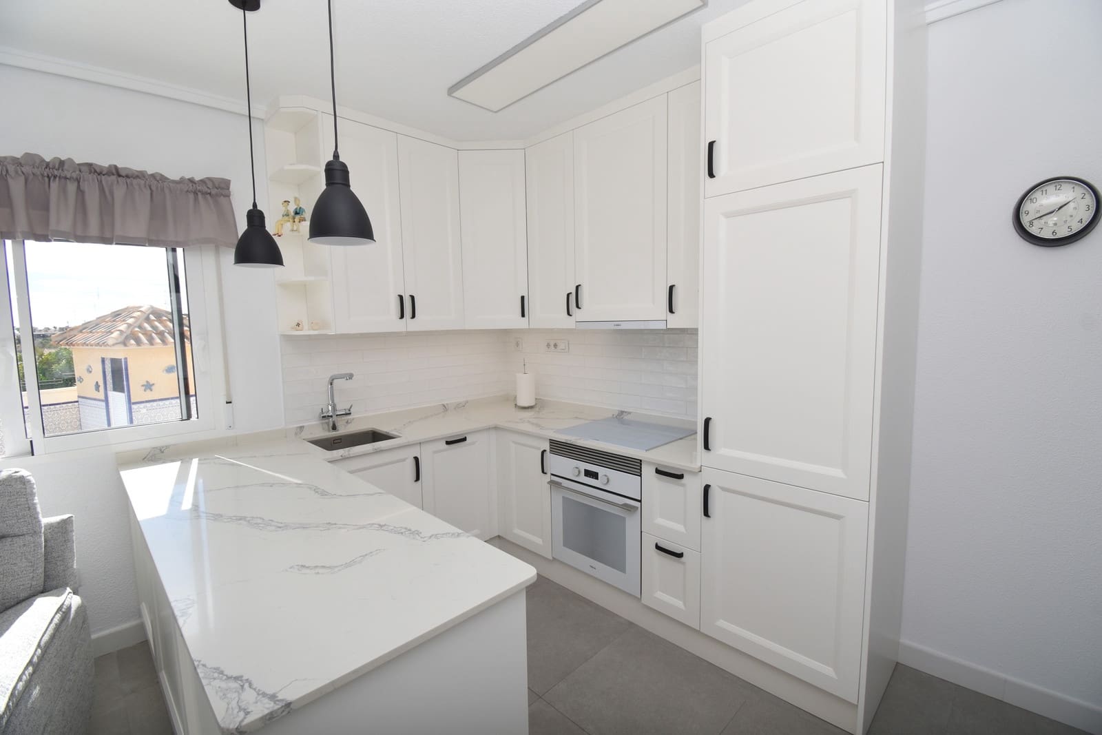 3 soverom Villa til salgs i Villamartin med svømmebasseng garasje - € 449 999 (Ref: 10176869)