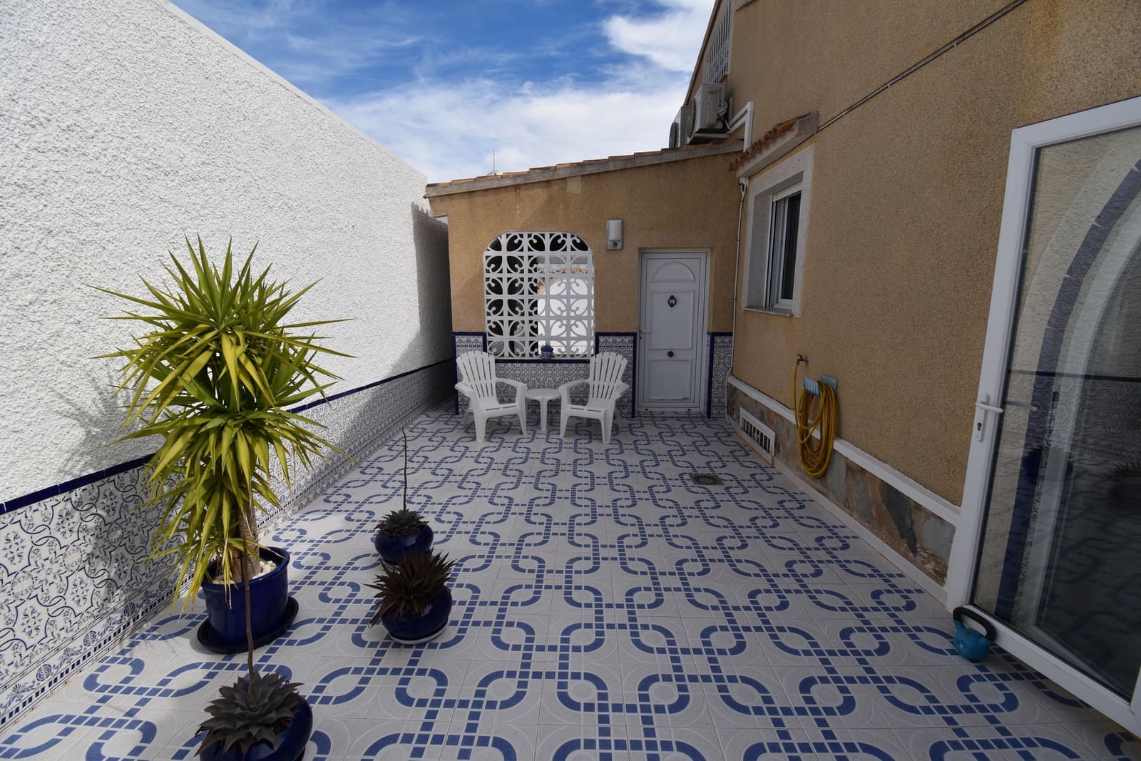 3 soverom Villa til salgs i Villamartin med svømmebasseng garasje - € 449 999 (Ref: 10176869)