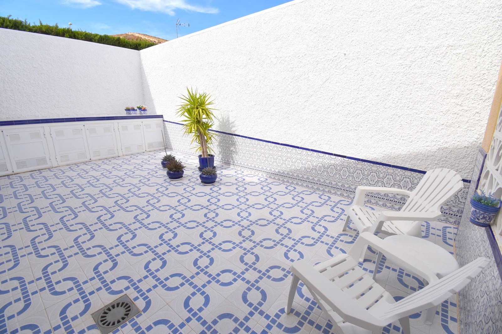 3 soverom Villa til salgs i Villamartin med svømmebasseng garasje - € 449 999 (Ref: 10176869)