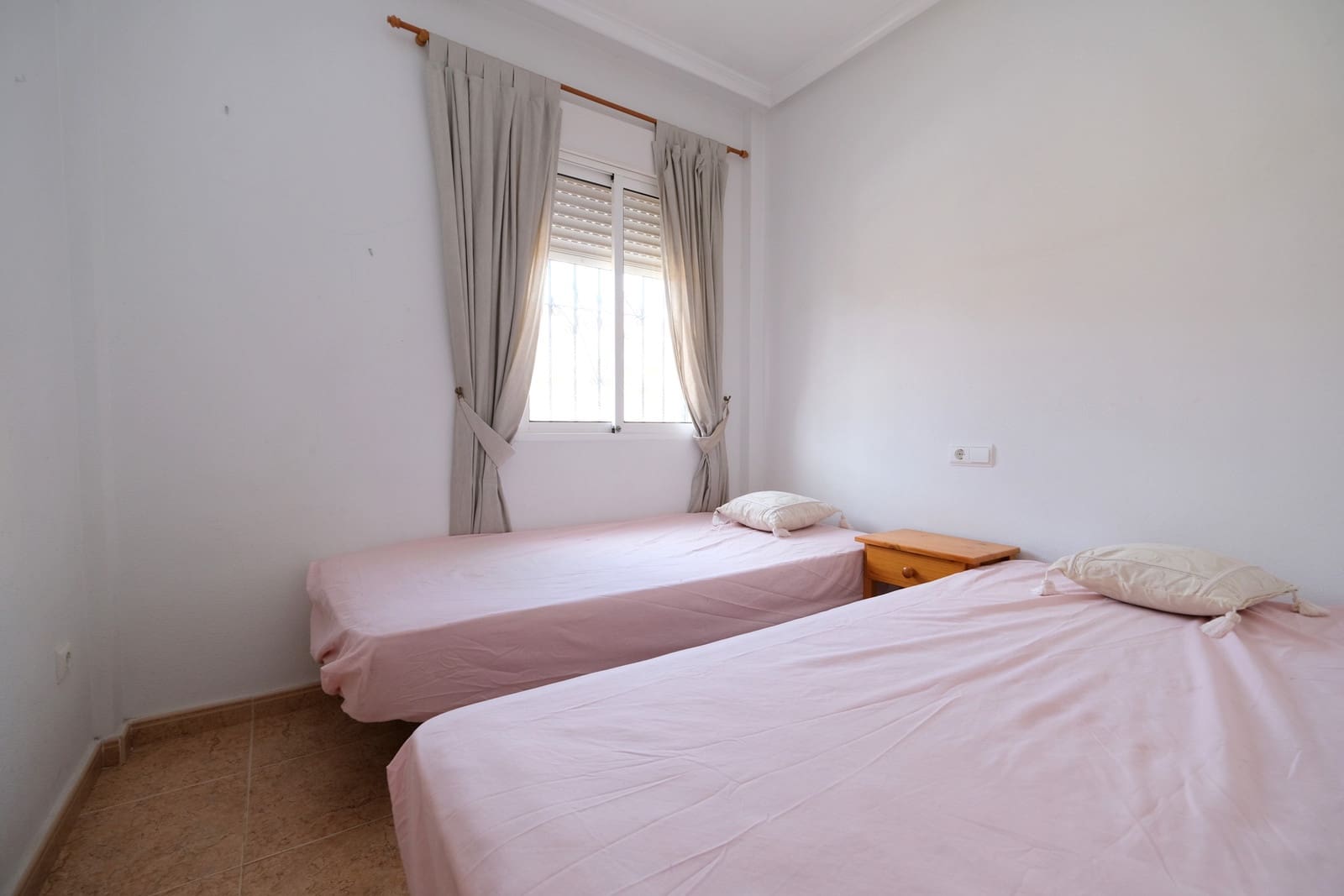 2 Zimmer Apartment zu verkaufen in Playa Flamenca mit Pool Garage - 149.500 € (Ref: 10176871)