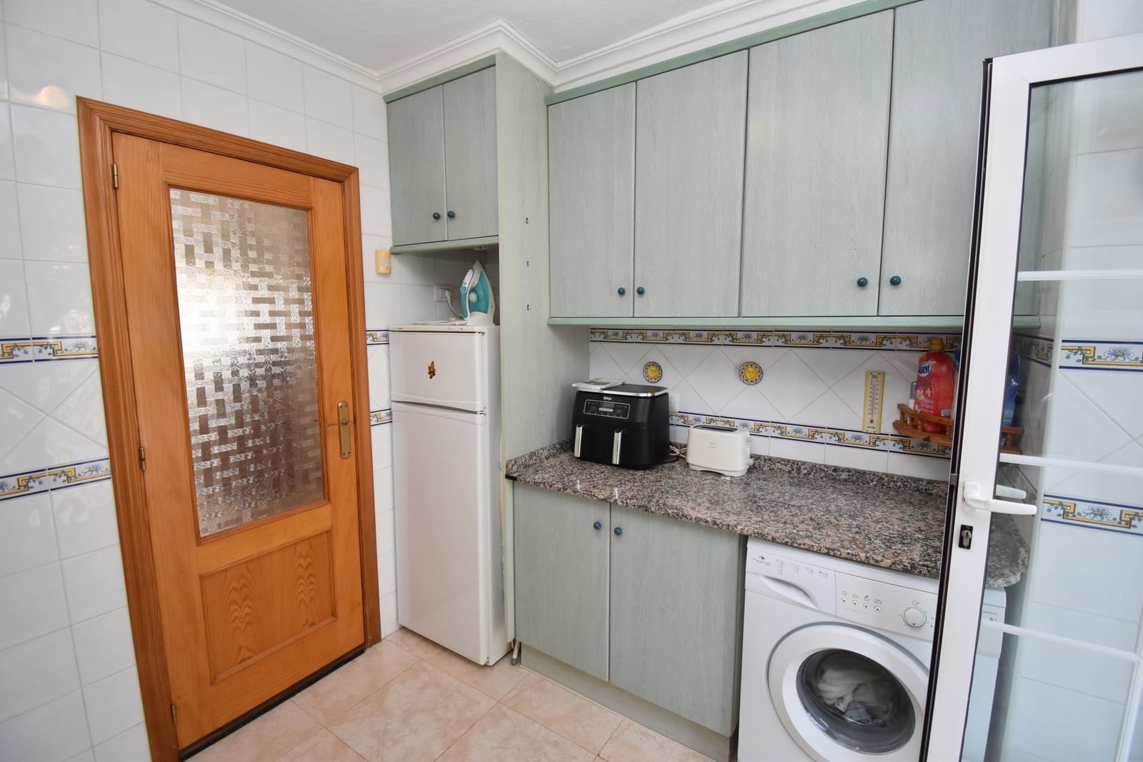 3 sypialnia Dom na sprzedaż w Torrevieja z basenem garażem - 158 000 € (Ref: 10176872)
