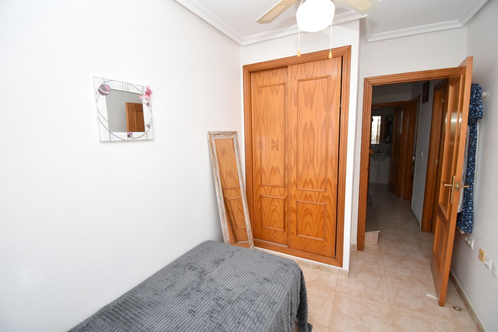3 sypialnia Dom na sprzedaż w Torrevieja z basenem garażem - 158 000 € (Ref: 10176872)