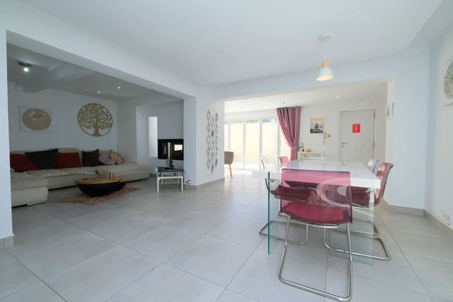 3 soveværelse Villa til salg i Los Balcones med swimmingpool - € 499.995 (Ref: 10182657)