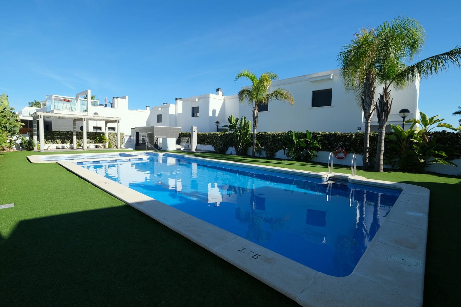 3 chambre Villa/Maison à vendre à Cabo Roig avec piscine garage - 379 000 € (Ref: 10186572)