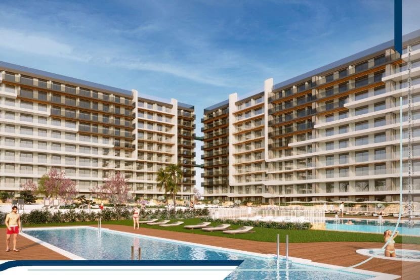 3 soveværelse Lejlighed til salg i Punta Prima med swimmingpool garage - € 409.000 (Ref: 8032284)