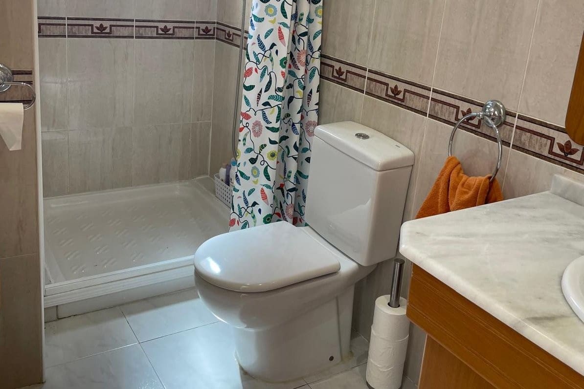 4 Zimmer Villa zu verkaufen in La Zenia mit Pool - 570.000 € (Ref: 9231793)