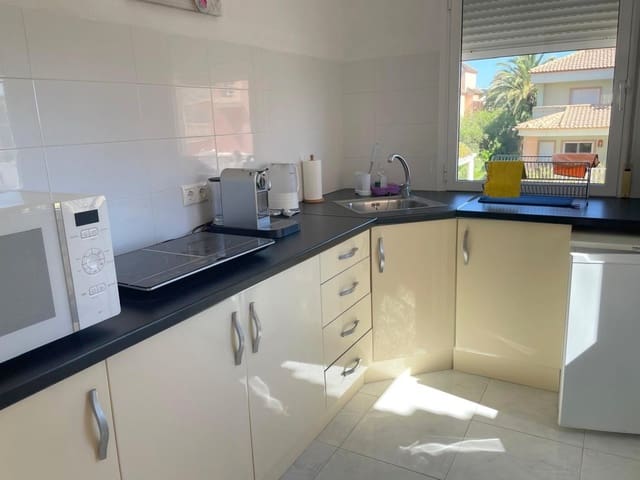 4 bedroom Villa for sale in La Zenia, Orihuela with pool - € 570,000 (Ref: 9231793)