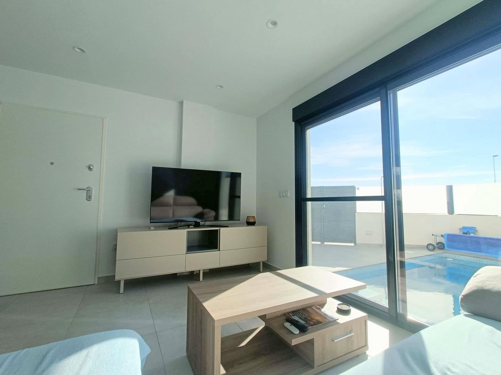 3 soveværelse Byhus til salg i Santiago de la Ribera med swimmingpool - € 369.900 (Ref: 9257991)