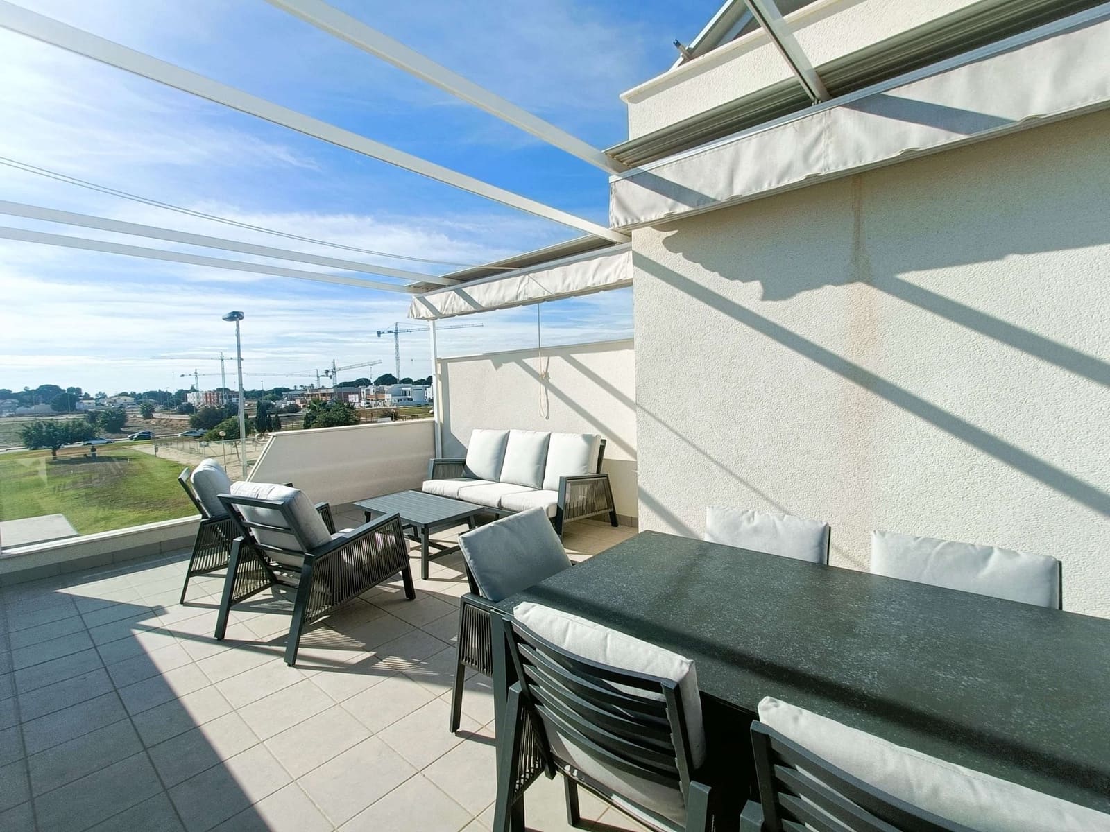 3 soveværelse Byhus til salg i Santiago de la Ribera med swimmingpool - € 369.900 (Ref: 9257991)