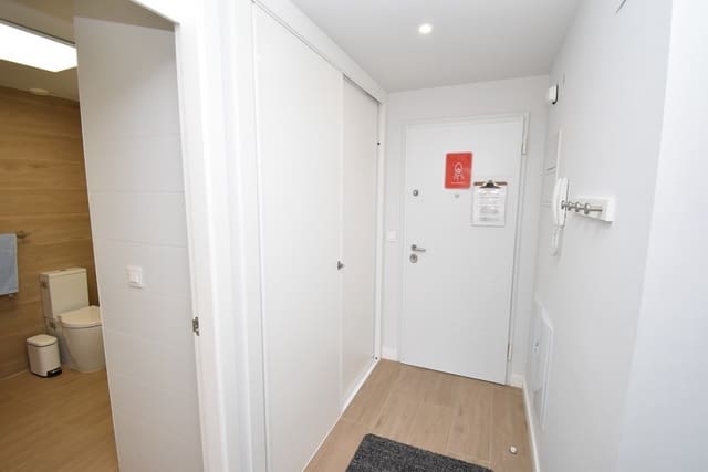 2 slaapkamer Appartement te koop in Villamartin, Orihuela met zwembad - € 249.950 (Ref: 9270234)