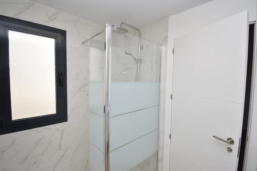 2 slaapkamer Appartement te koop in Villamartin met zwembad - € 249.950 (Ref: 9270234)