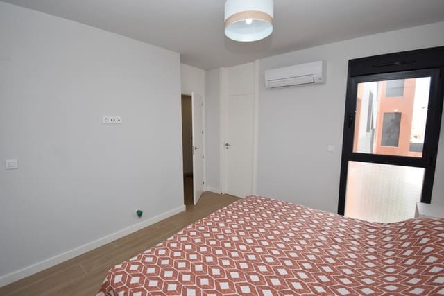 2 slaapkamer Appartement te koop in Villamartin, Orihuela met zwembad - € 249.950 (Ref: 9270234)