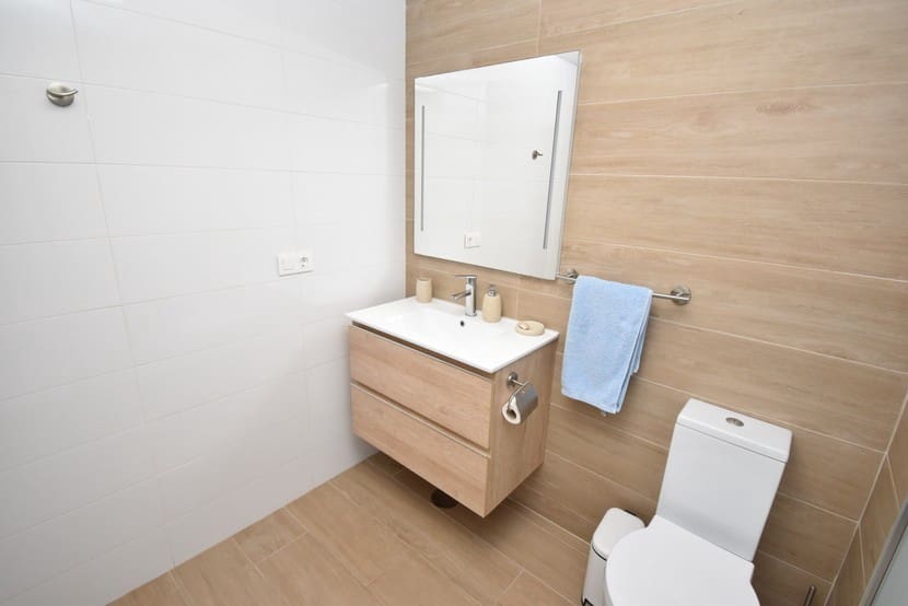 2 slaapkamer Appartement te koop in Villamartin met zwembad - € 249.950 (Ref: 9270234)