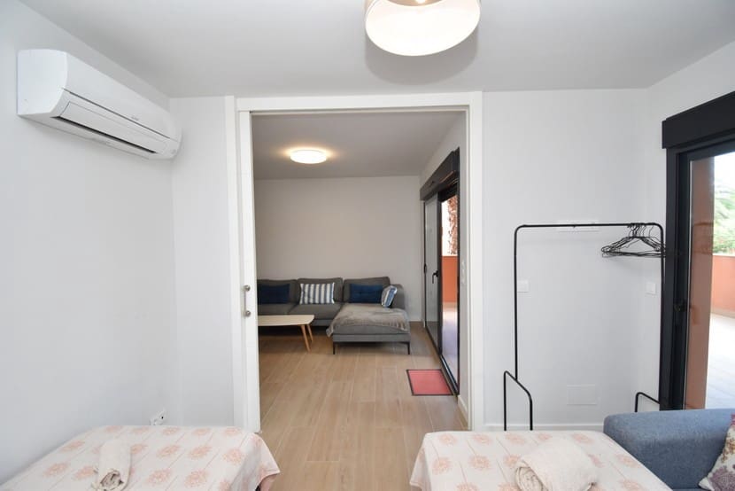 2 slaapkamer Appartement te koop in Villamartin met zwembad - € 249.950 (Ref: 9270234)