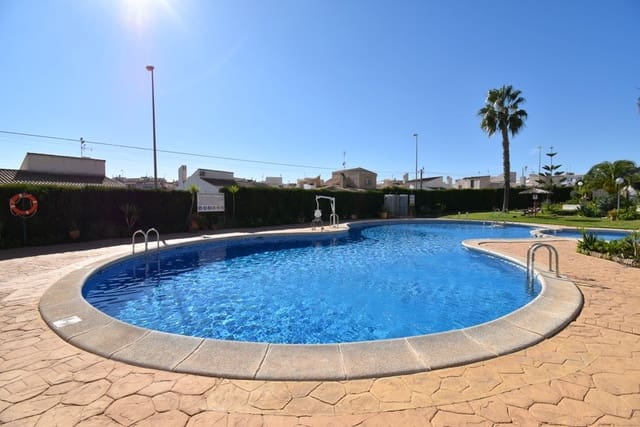 2 chambre Appartement à vendre à Playa Flamenca, Orihuela avec piscine garage - 142 995 € (Ref: 9274100)