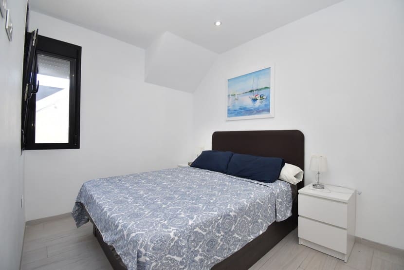 2 makuuhuone Kattohuoneisto myytävänä paikassa Lo Pagan mukana uima-altaan - 259 999 € (Ref: 9279589)