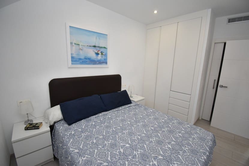 2 makuuhuone Kattohuoneisto myytävänä paikassa Lo Pagan mukana uima-altaan - 259 999 € (Ref: 9279589)